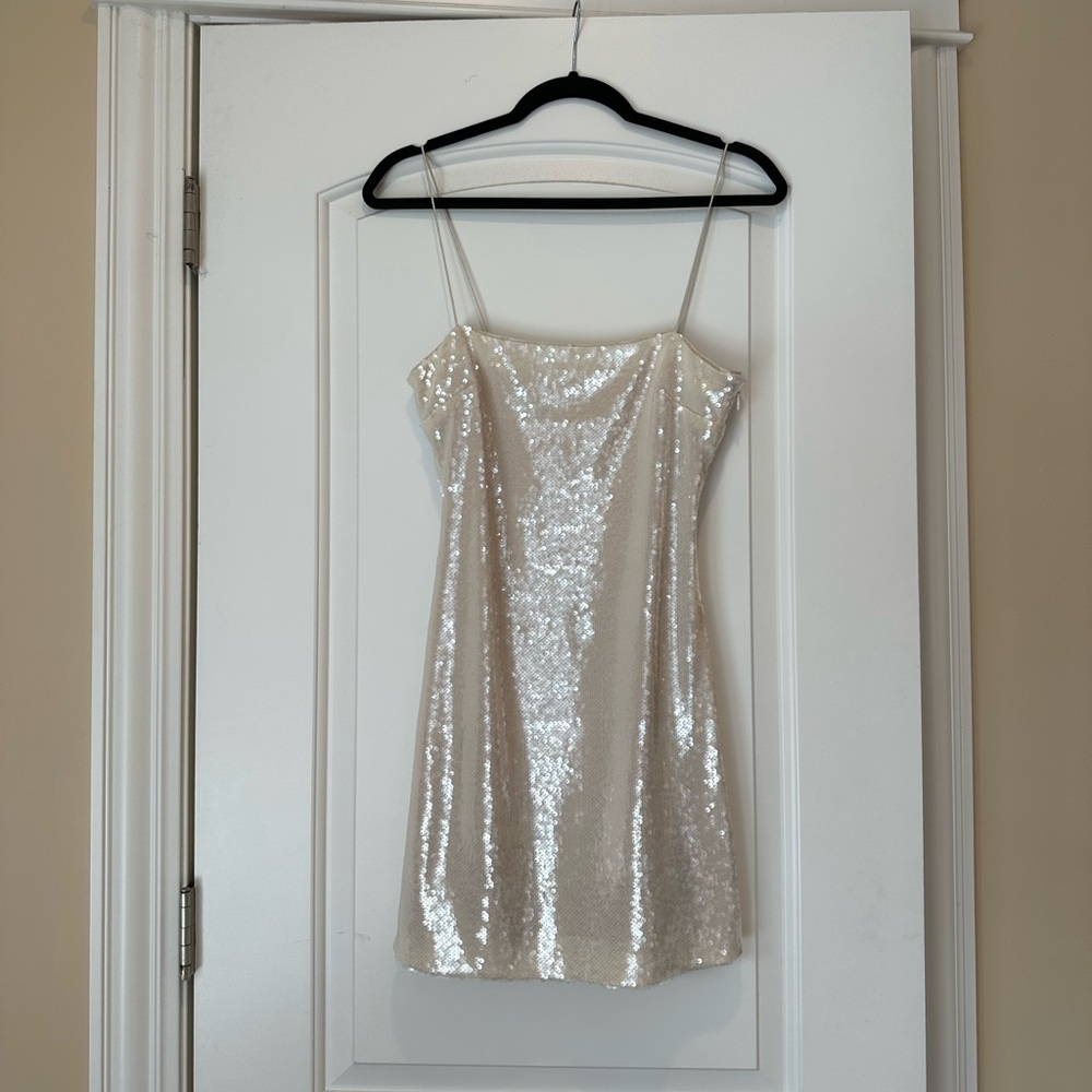 NWT Cinq A Sept Lauri sequin mini dress